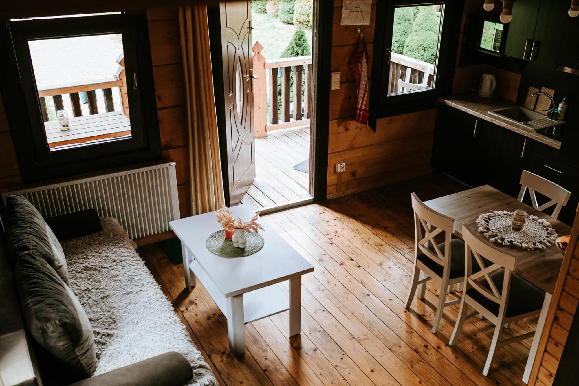 Domki,,Chatki Goralskie " Rabka-Zdrój Esterno foto